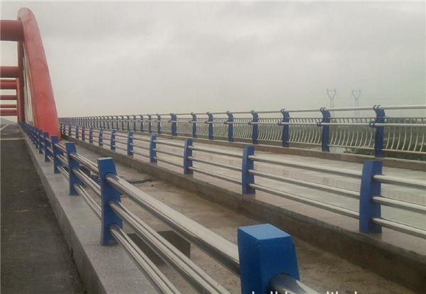 哈尔滨不锈钢桥梁防撞栏杆